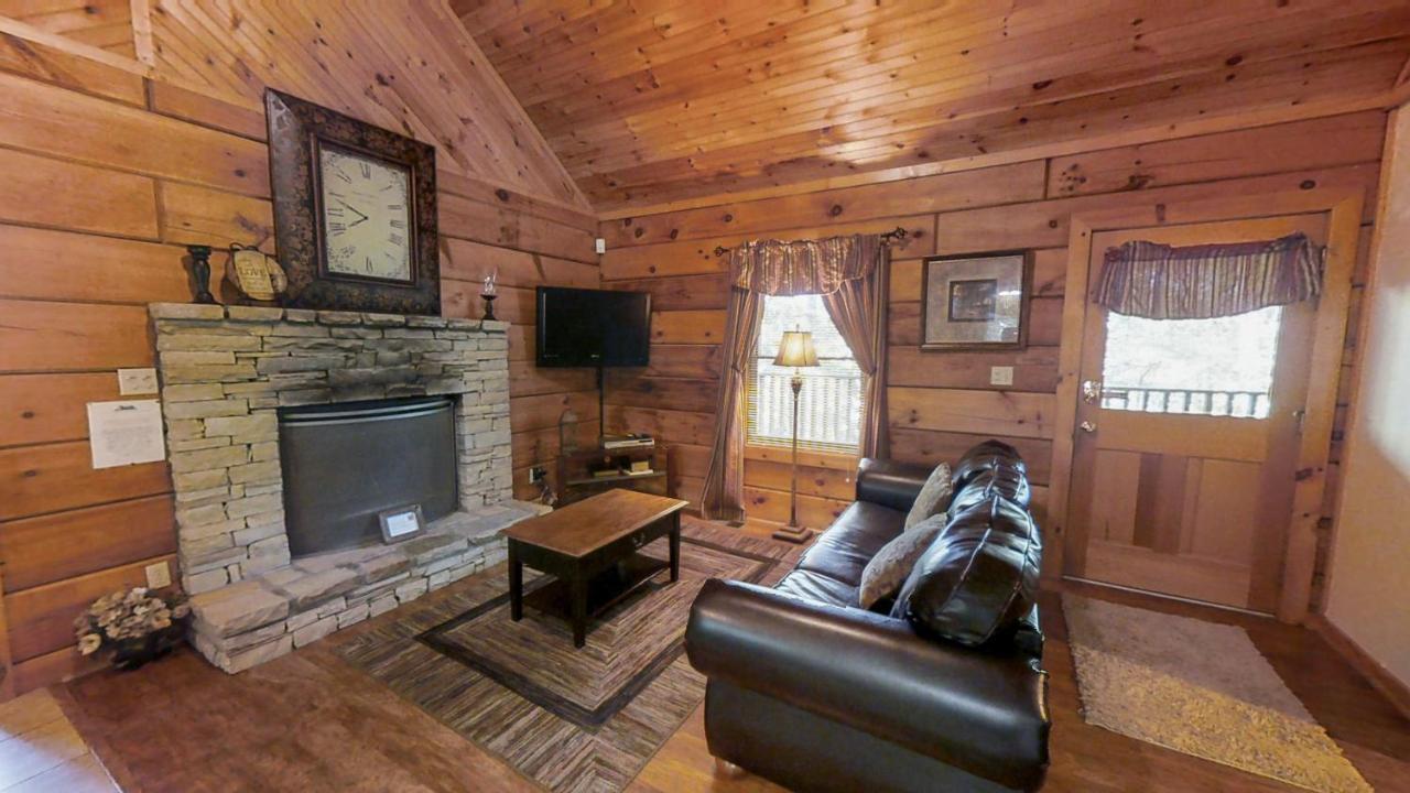 Priscilla Heights Lane Cabin 3301 Pigeon Forge Luaran gambar